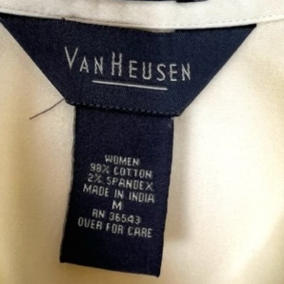 Van Heusen Women's Cream Short Sleeve Blouse - Picture 2 of 7